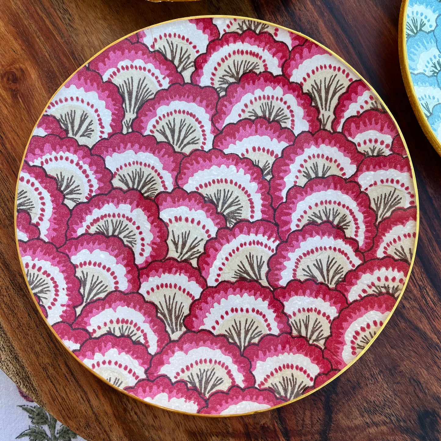 Plato/ Bandeja block print scallop fucsia