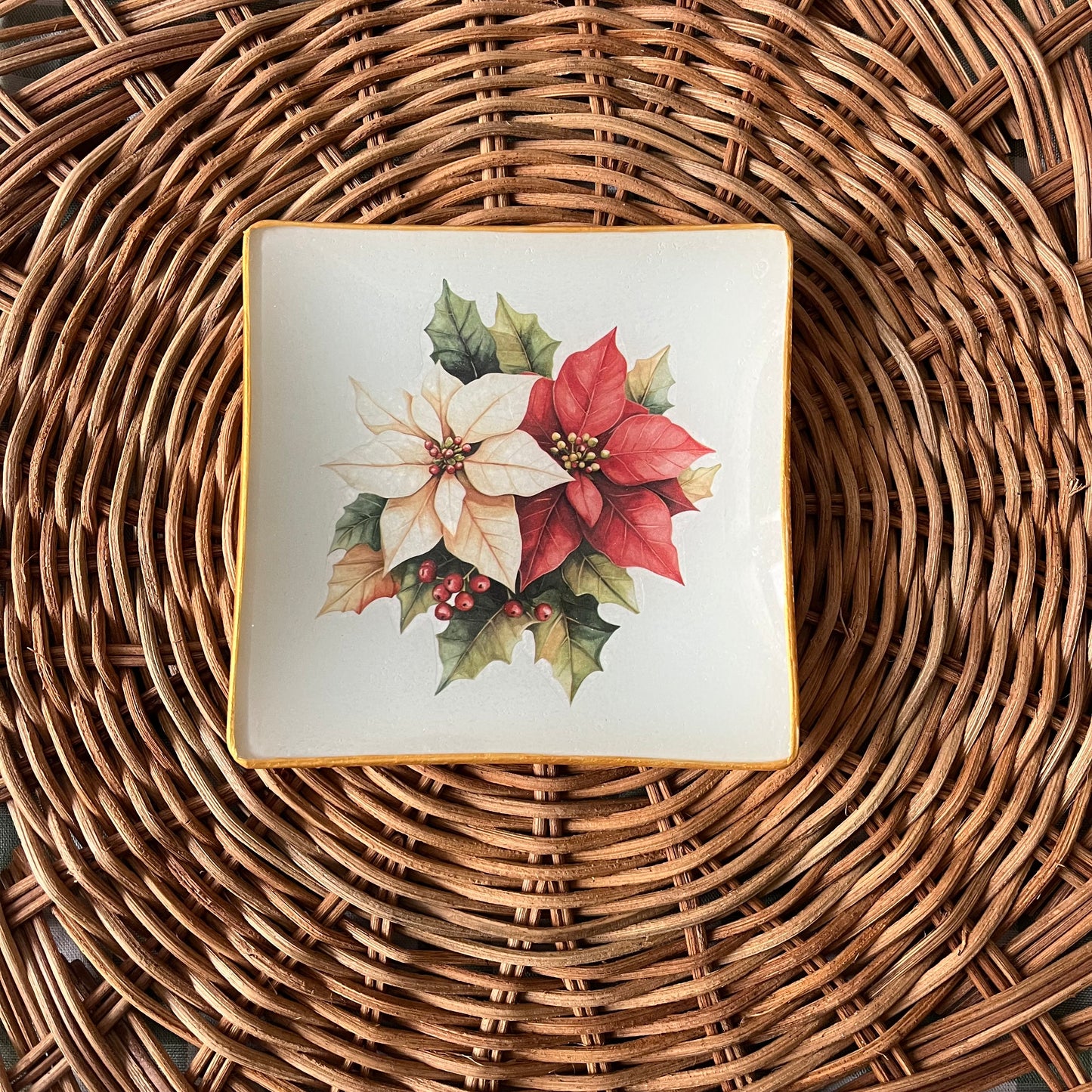 Plato de pan Flor de Pascua