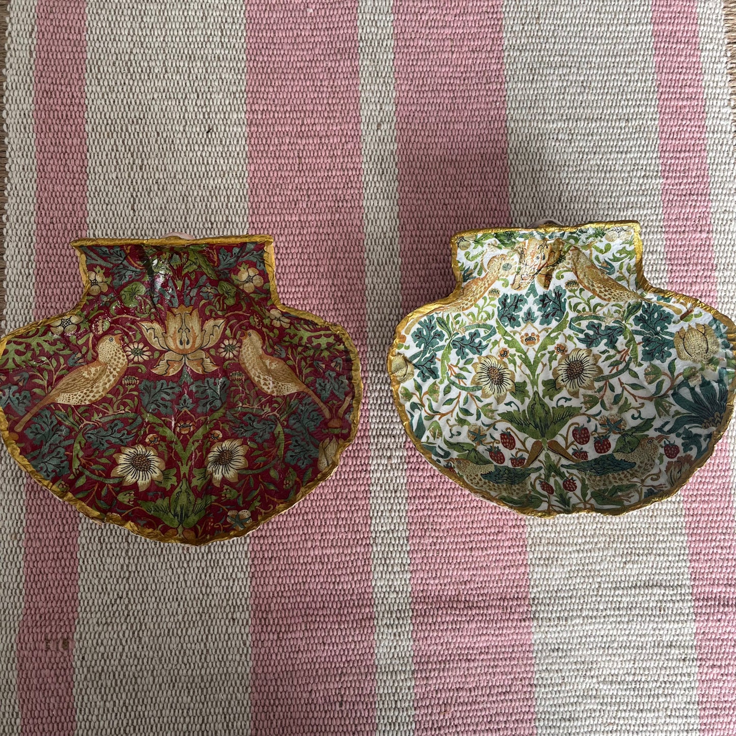 Concha de vieira William Morris