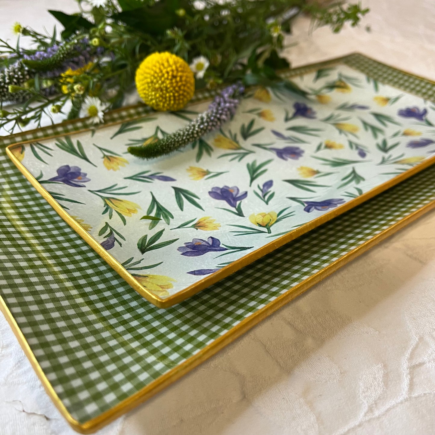 Bandeja rectangular modelo Saffron