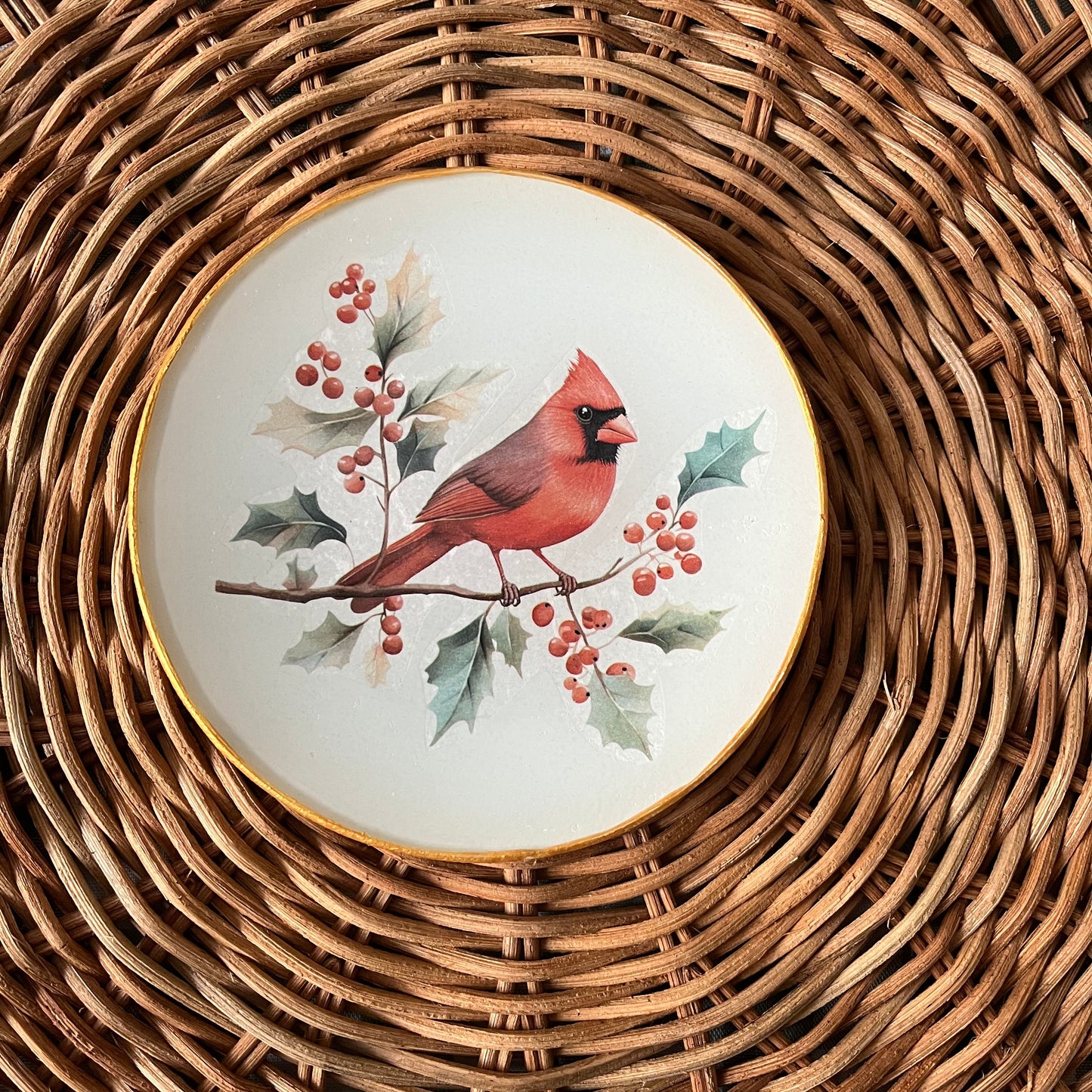 Plato de pan cardenal