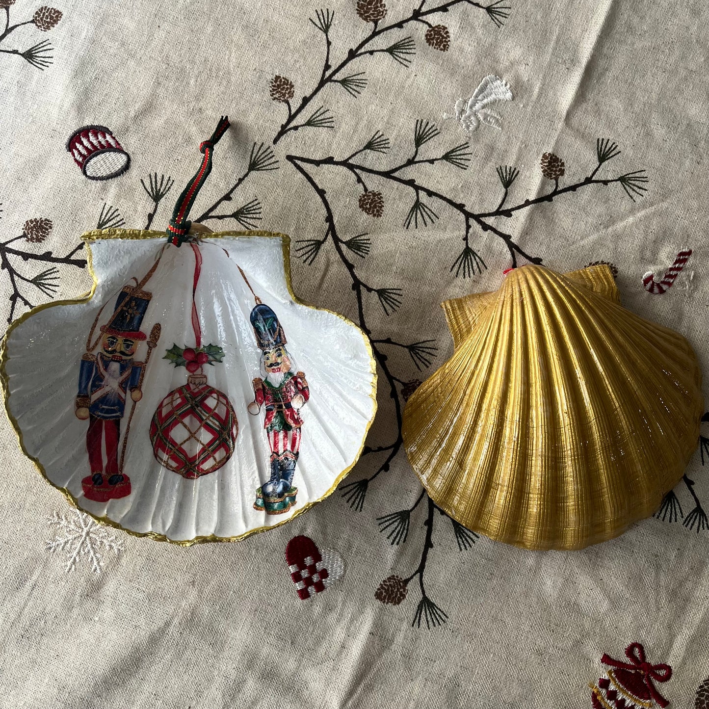Concha decorativa cascanueces