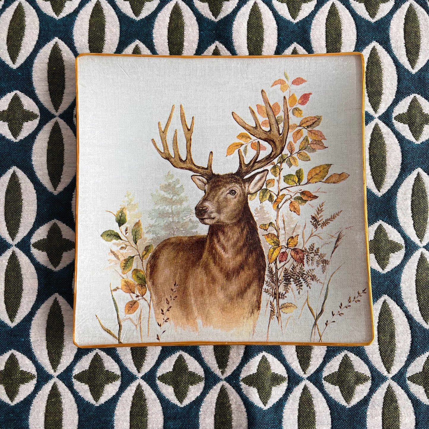 Plato Hunted Deer cream