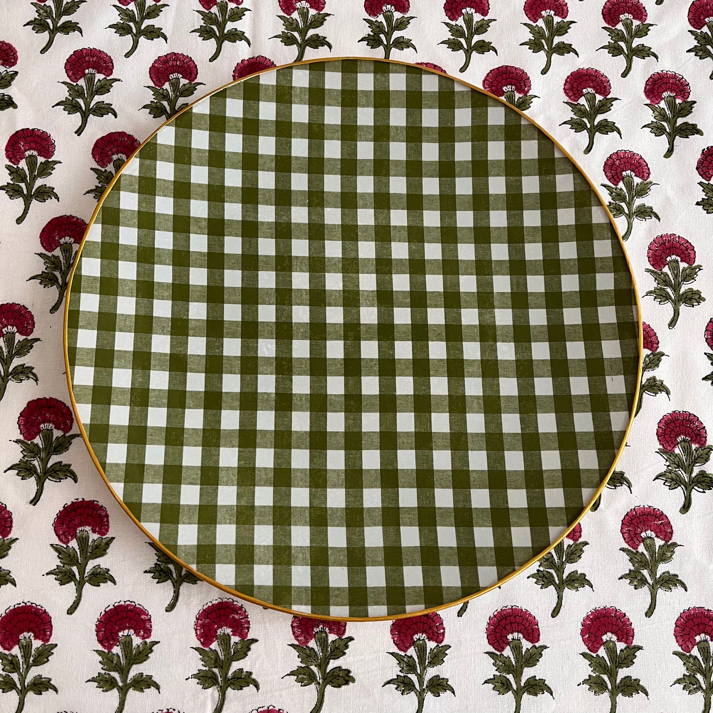 Plato redondo Vichy verde seco