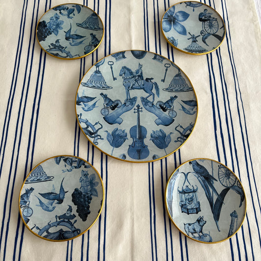 Plato redondo blue things