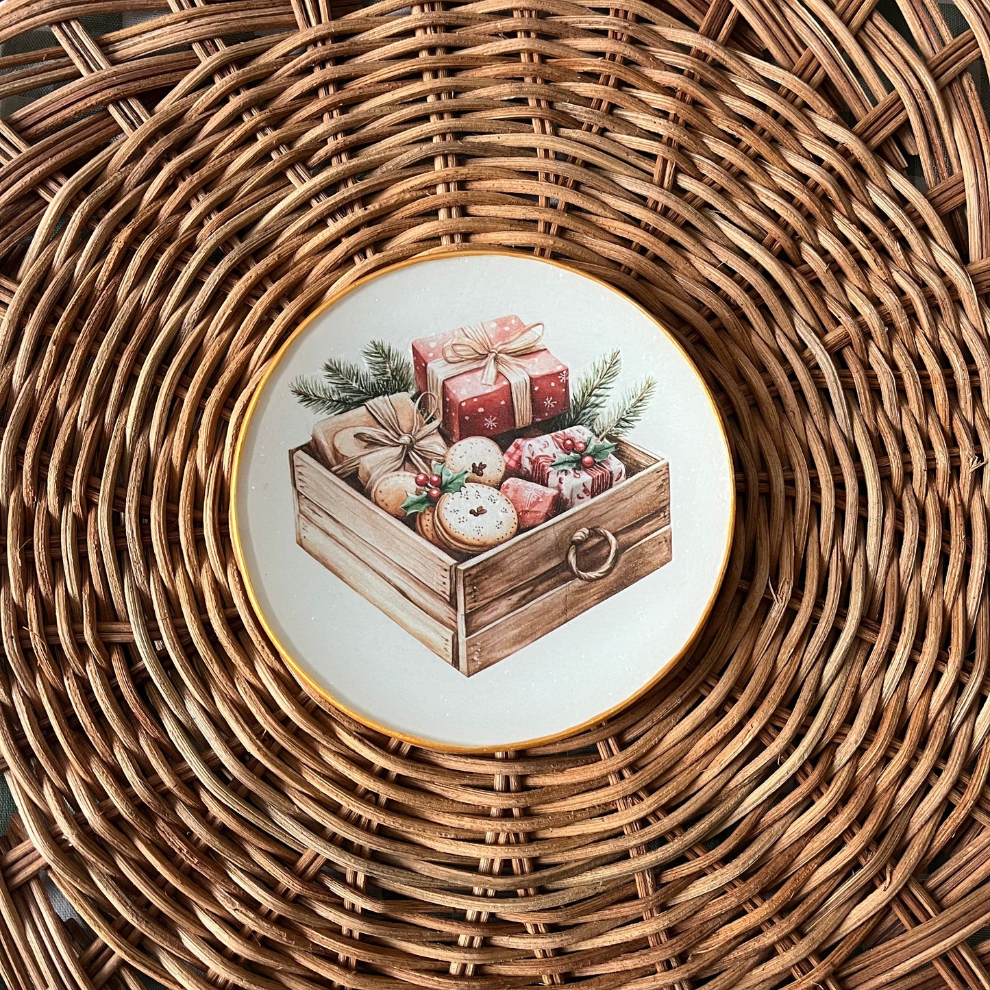 Plato de pan regalos de Navidad