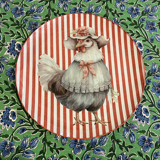 Plato Lady Hen