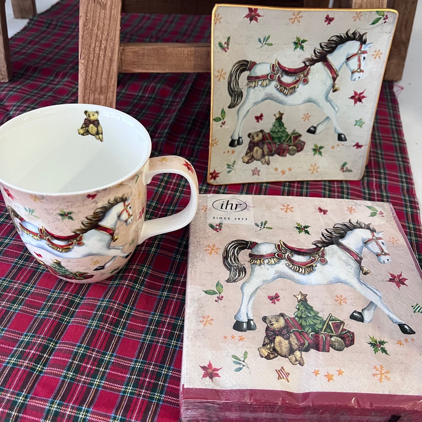 Taza Festive Horse