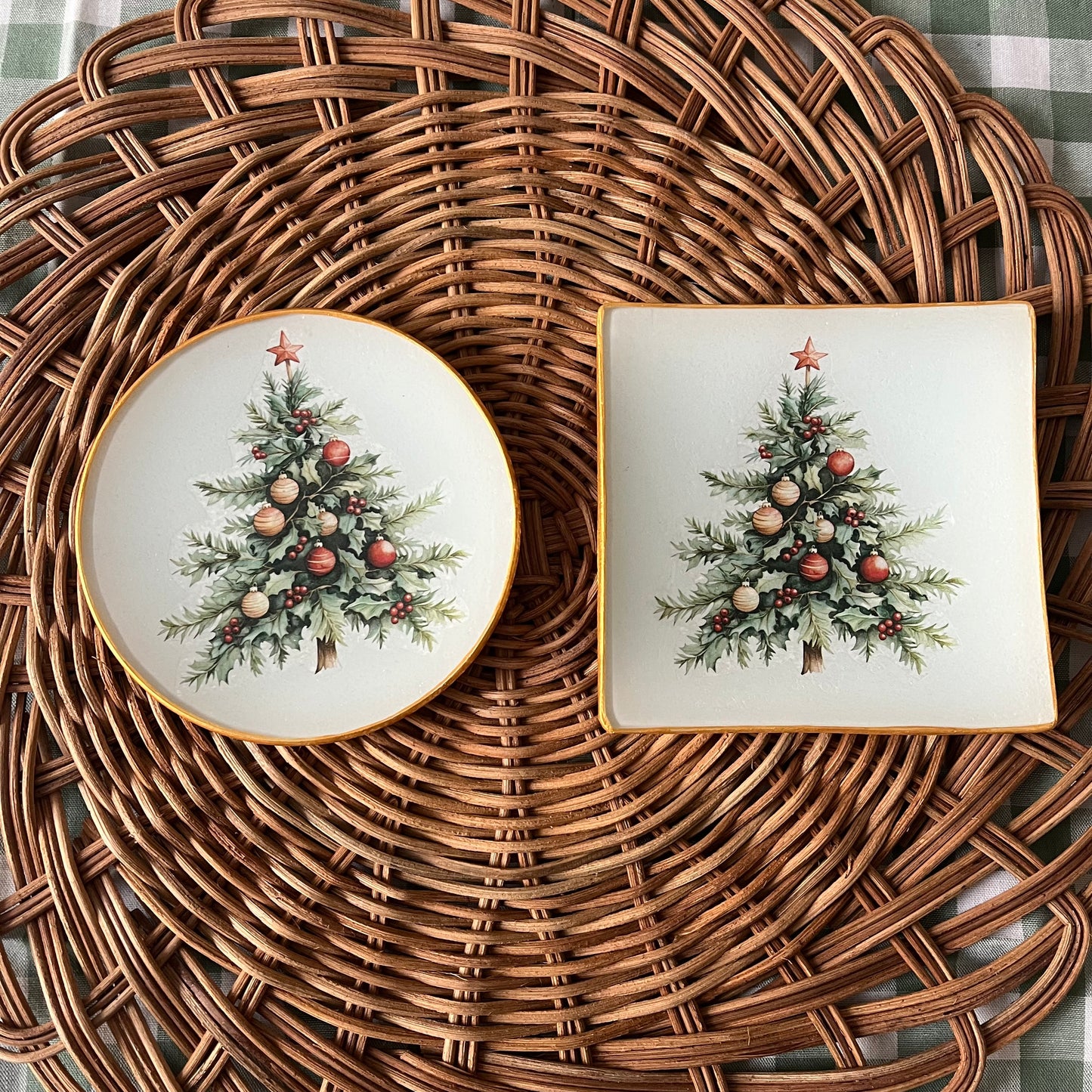 Plato de pan árbol de Navidad